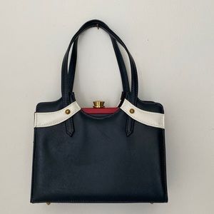 Vintage purse